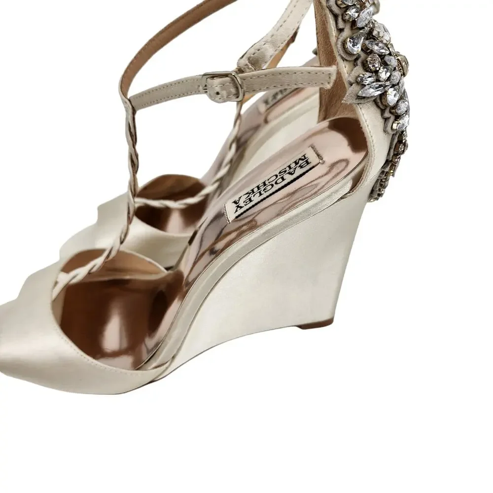 Badgley Mischka Jeweled Satin Braided T-Strap Bridal Slim Wedge Pumps Size 9